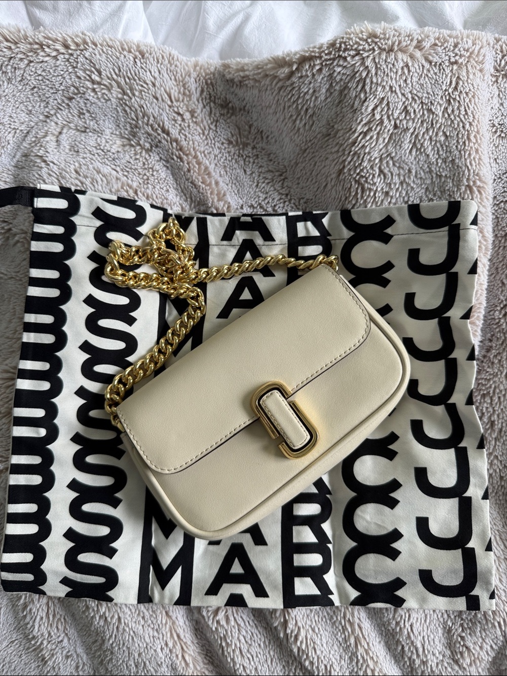 Marc Jacobs shoulder and cross body bag 
The J Marc